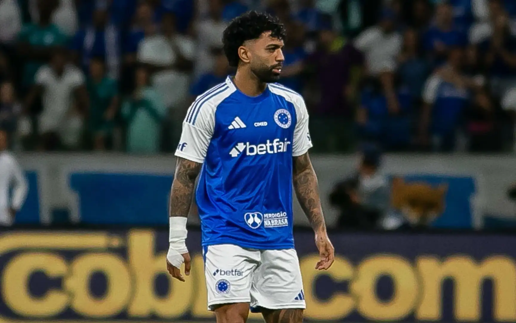Meneliti Peraduan dalam Dunia Bola Sepak